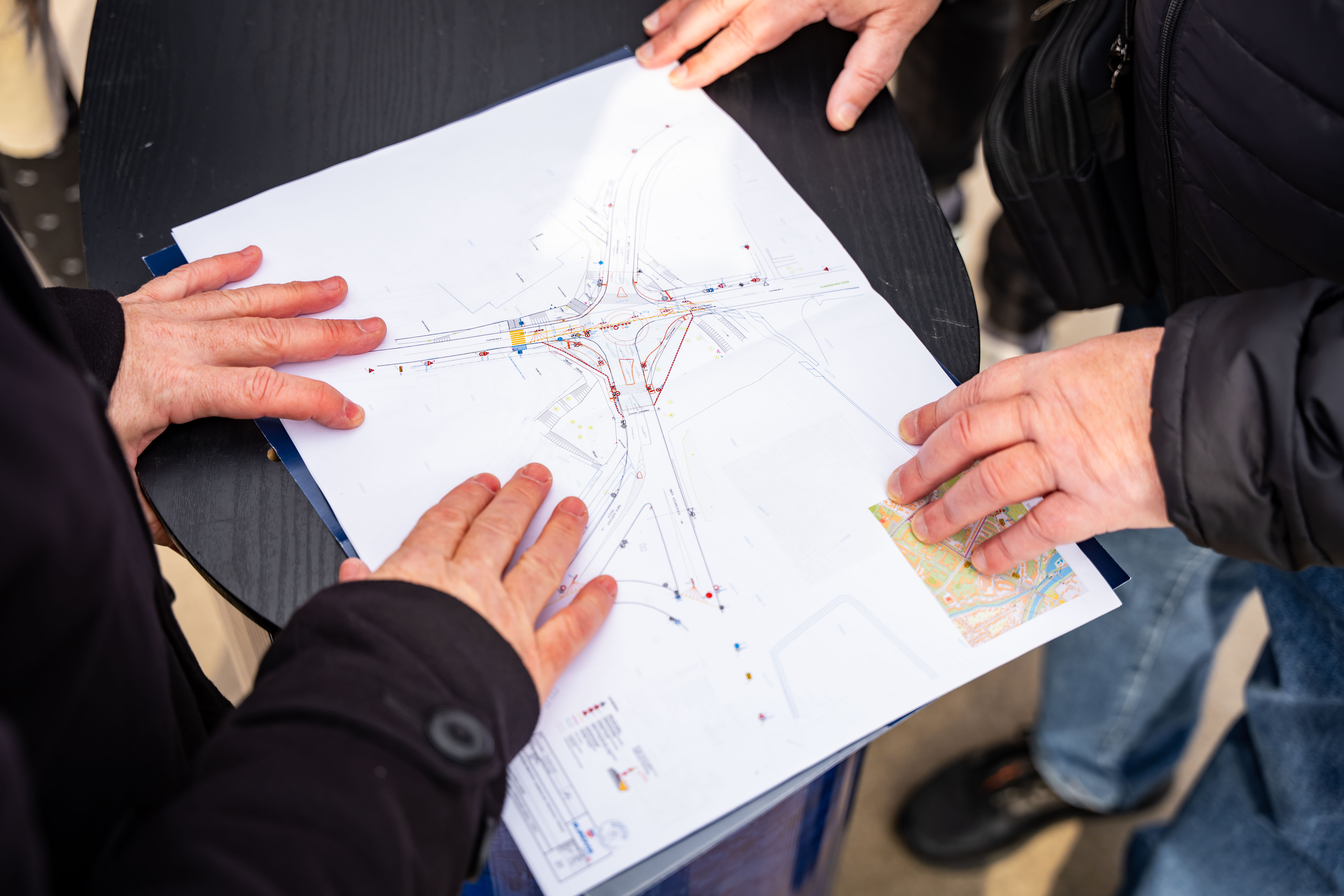 Tlacovy brifing k realizacii okruznej krizovatky na Kostolianskej ceste -1-10